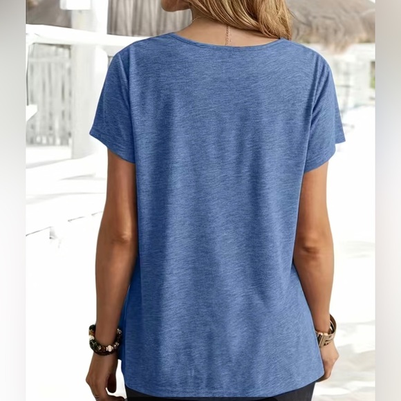 Top - Picture 2 of 3